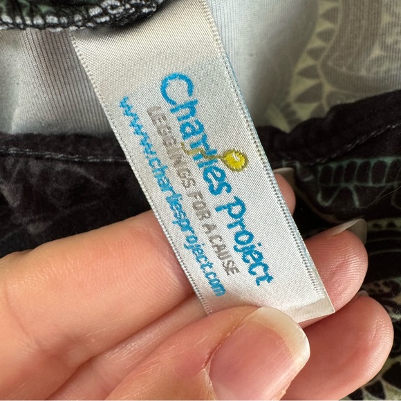 Charlie’s Project Super Soft Black and Green Mandala Print Turtle Leggings - Picture 6 of 8